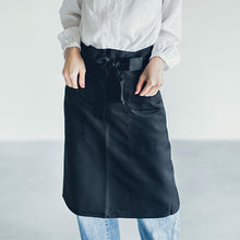 画像をギャラリービューアに読み込む, ミドルサロンエプロン|名入れ刺繡|着るだけで高級感