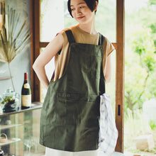 画像をギャラリービューアに読み込む, ワンピース型エプロン|名入れ刺繡|すっきりショート丈